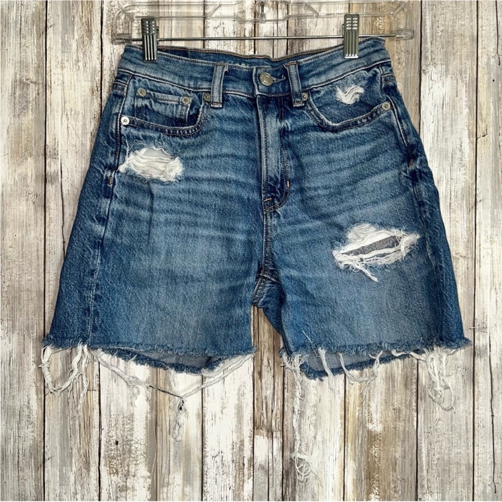 American Eagle Super High Rise Baggy Straight Comfort Stretch Waistband Shorts